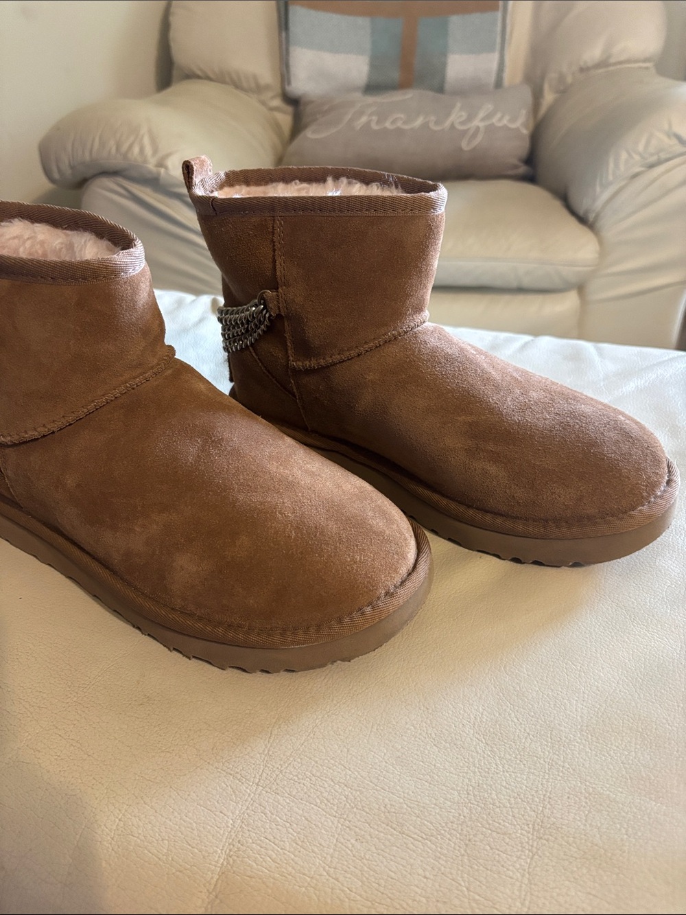 Ugg Classic Mini Chains boots size6 new - Picture 11 of 15